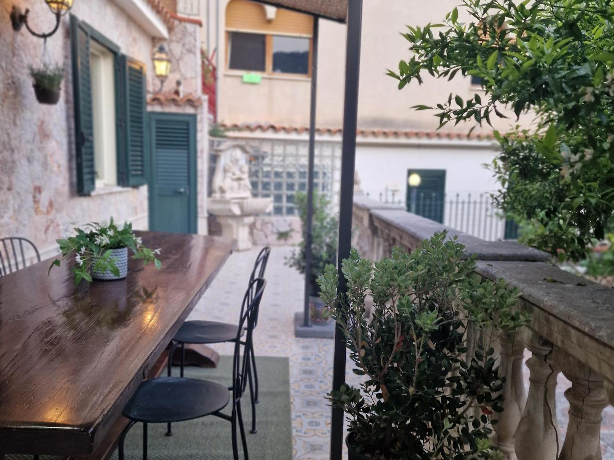 Donna Rosa - Your Home In Taormina Exterior foto